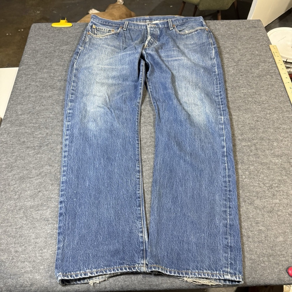 VTG Levis 501 Jeans Mens 40x30 (Fits 38x31) Button Fly Made In Mexico 2000 Work